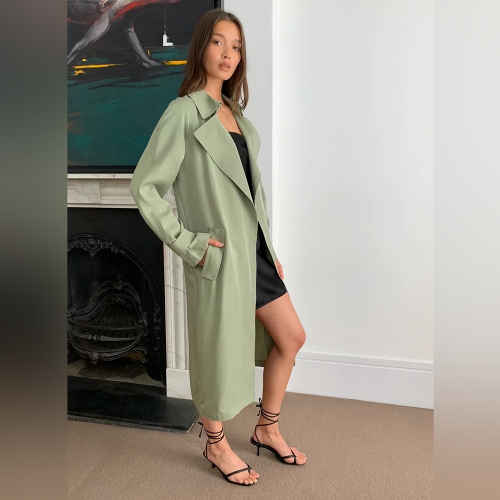 Aritzia Babaton Lawson new Trench Formal Business Casual Relaxed Spring Coat - Picture 4 of 12